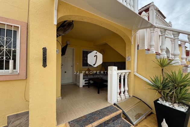 Segunda mano - Apartamento / piso -
San Miguel de Salinas - Inland