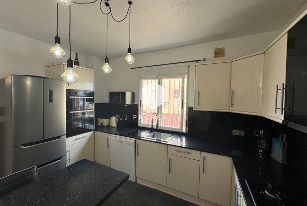 Segunda mano - Apartamento / piso -
San Miguel de Salinas - Inland