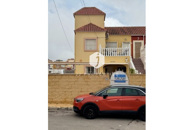 Segunda mano - Apartamento / piso -
San Miguel de Salinas - Inland