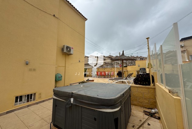 Segunda mano - Apartamento / piso -
San Miguel de Salinas - Inland