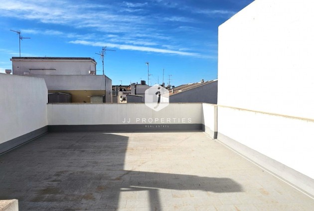 Segunda mano - Apartamento / piso -
Torrevieja - Centro