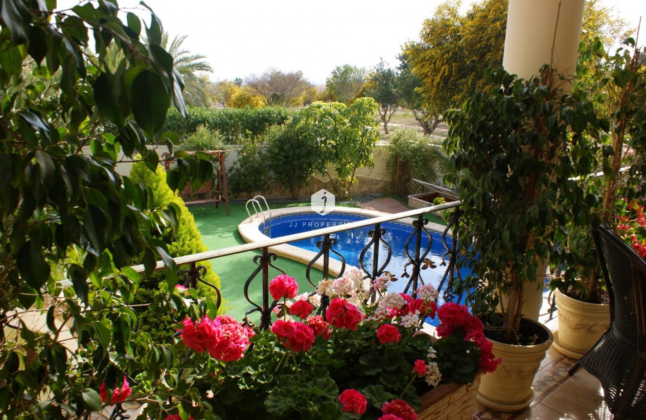 Aus zweiter Hand - Villa -
Rojales - Ciudad Quesada