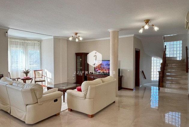 Aus zweiter Hand - Villa -
Rojales - Ciudad Quesada