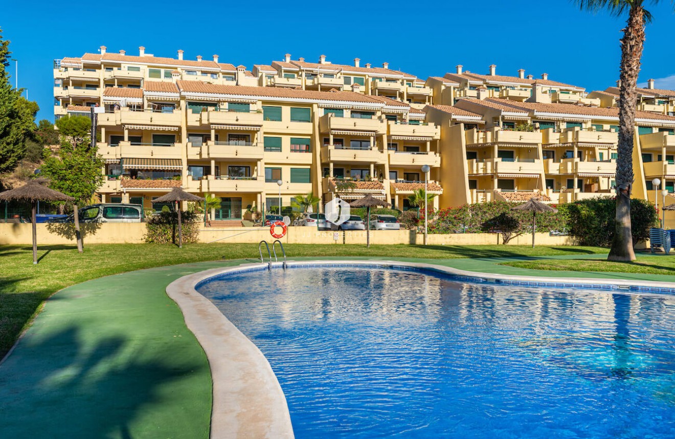 Tweedehands - Penthouse -
Orihuela Costa - Campoamor