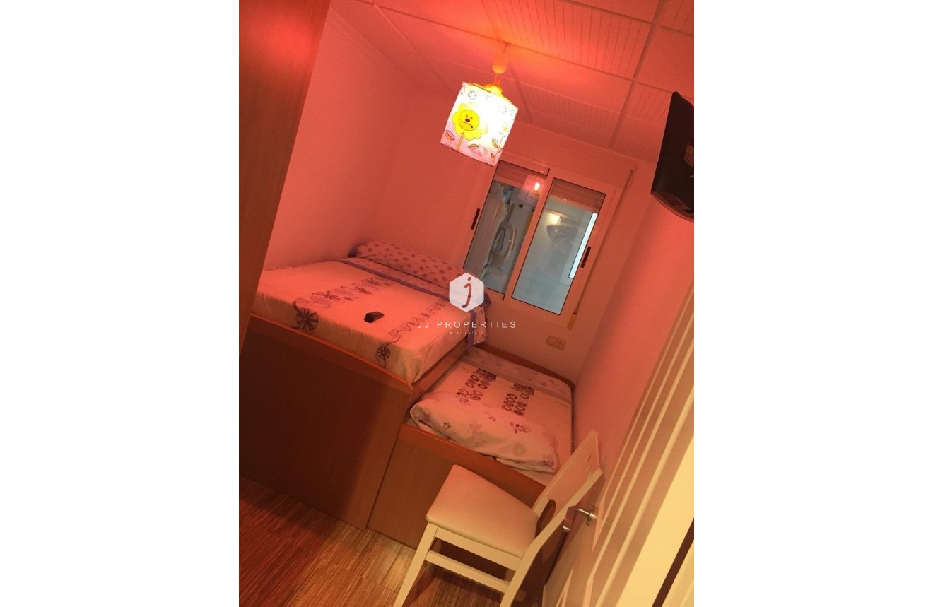 Segunda mano - Apartamento / piso -
Torrevieja - Playa del Cura