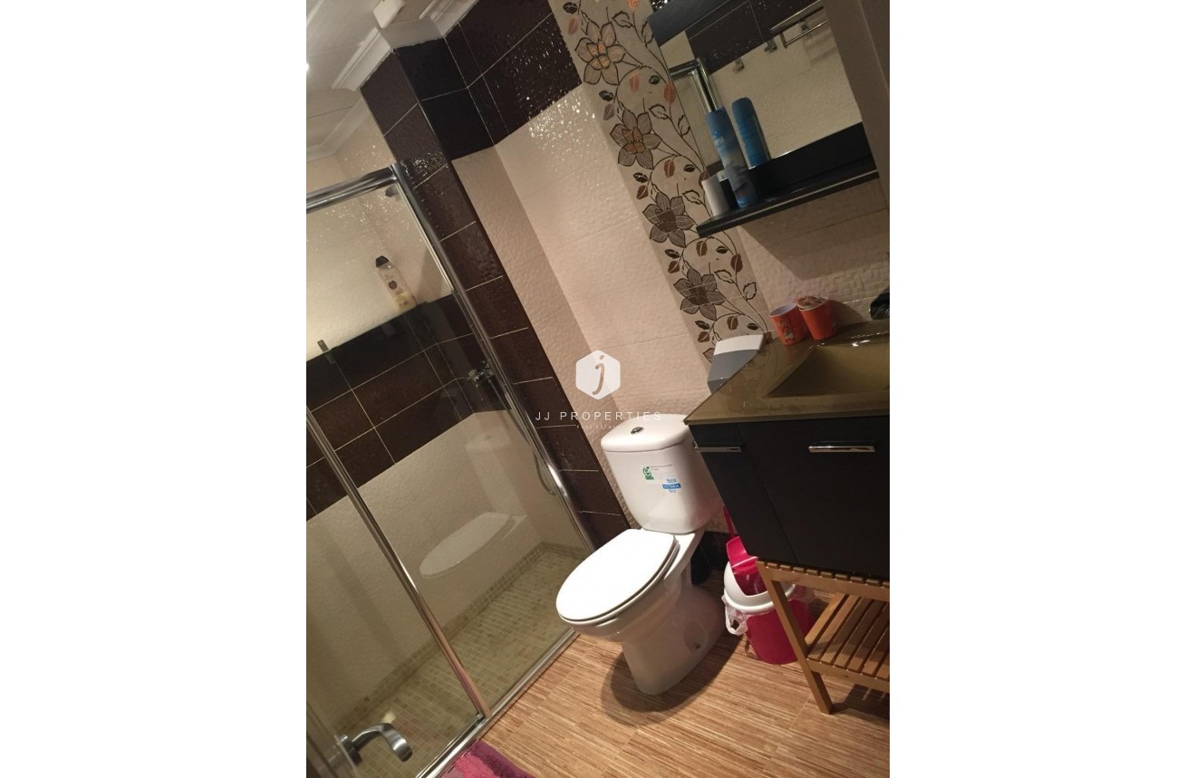 Segunda mano - Apartamento / piso -
Torrevieja - Playa del Cura