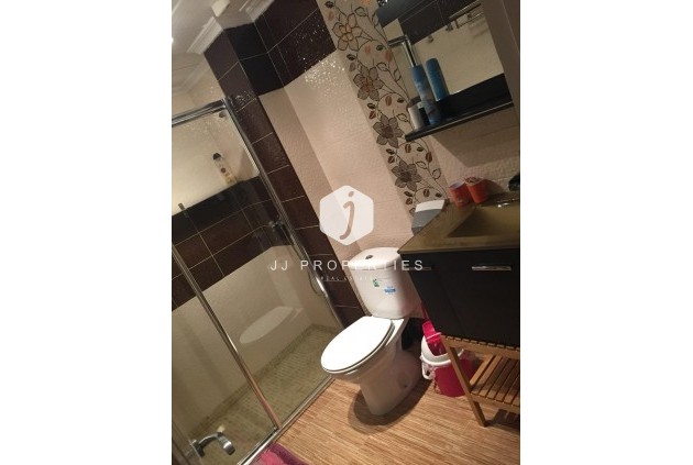 Segunda mano - Apartamento / piso -
Torrevieja - Playa del Cura