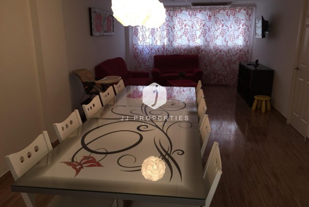 Segunda mano - Apartamento / piso -
Torrevieja - Playa del Cura