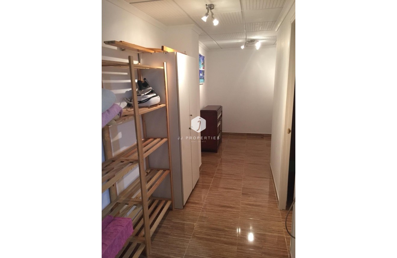 Segunda mano - Apartamento / piso -
Torrevieja - Playa del Cura