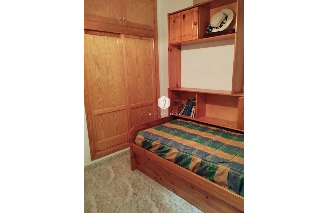 Segunda mano - Apartamento / piso -
Torrevieja - Playa del Cura