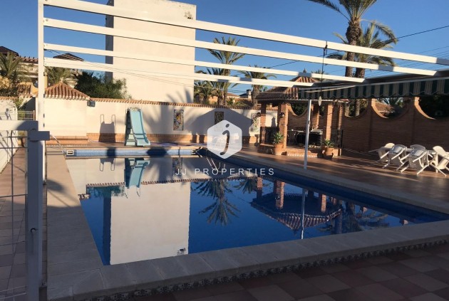 Segunda mano - Villa -
Orihuela Costa - Cabo Roig