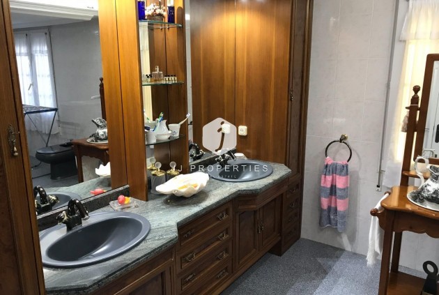 Segunda mano - Villa -
Orihuela Costa - Cabo Roig