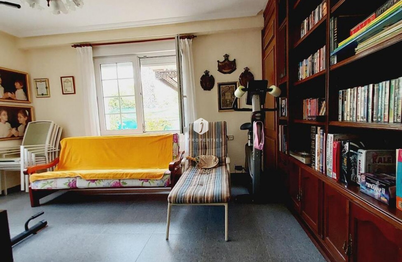 Segunda mano - Villa -
Orihuela Costa - Cabo Roig