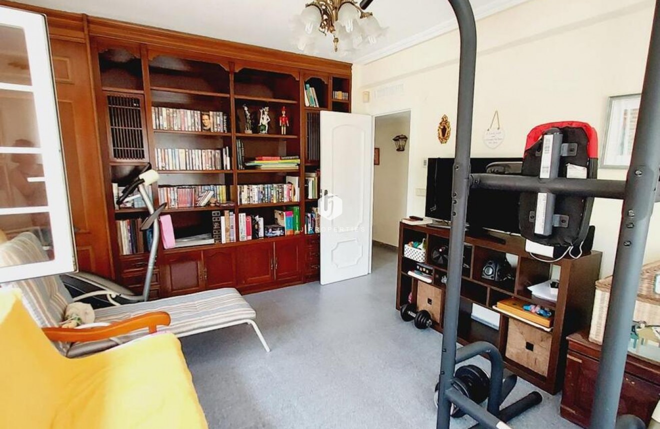 Segunda mano - Villa -
Orihuela Costa - Cabo Roig