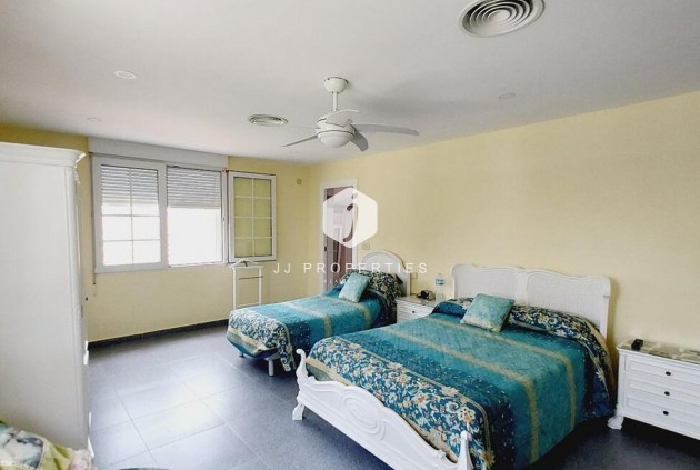 Segunda mano - Villa -
Orihuela Costa - Cabo Roig