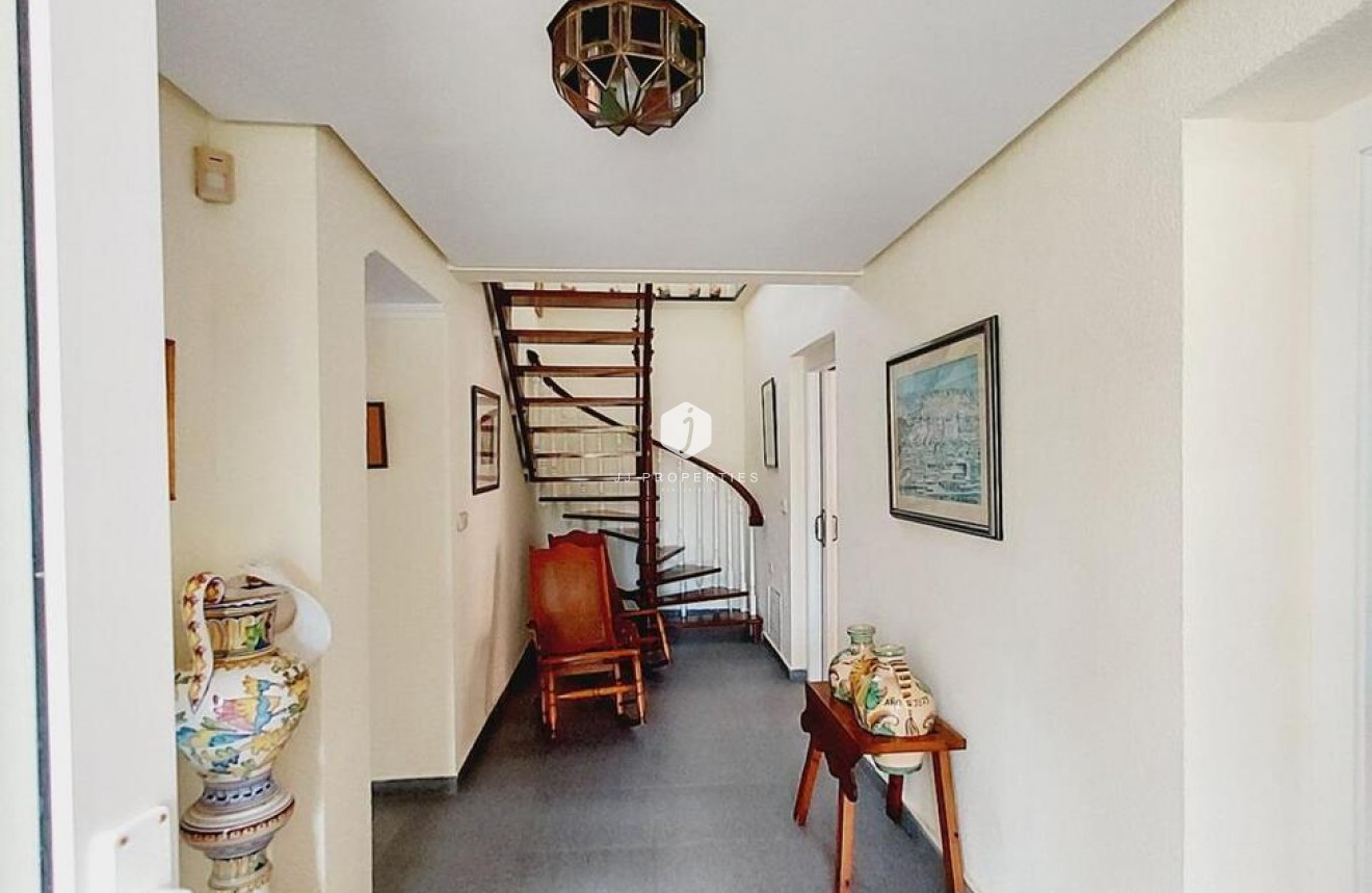 Segunda mano - Villa -
Orihuela Costa - Cabo Roig