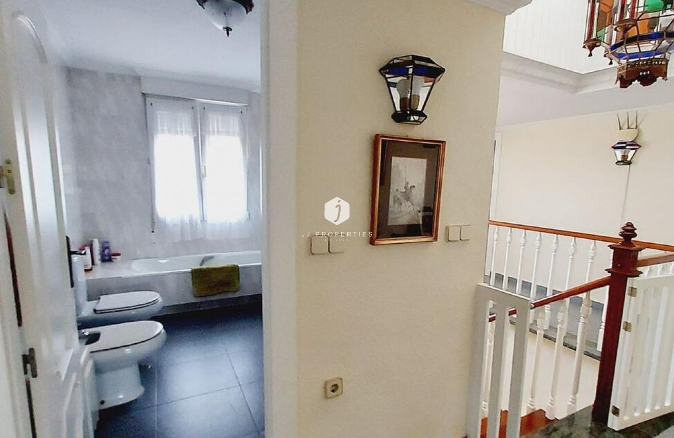 Segunda mano - Villa -
Orihuela Costa - Cabo Roig