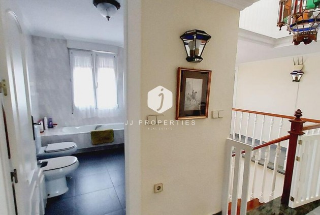 Segunda mano - Villa -
Orihuela Costa - Cabo Roig