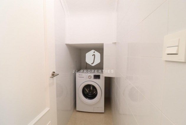 Segunda mano - Chalet -
San Miguel de Salinas - Inland