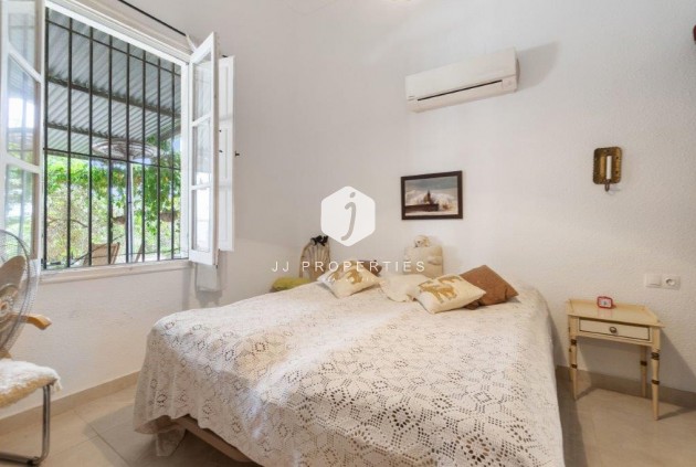 Segunda mano - Casa de campo -
Dolores - Costa Blanca