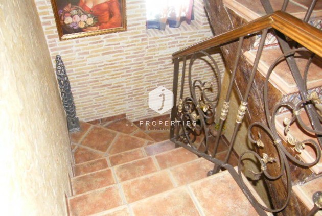 Segunda mano - Chalet -
Daya Nueva - Costa Blanca