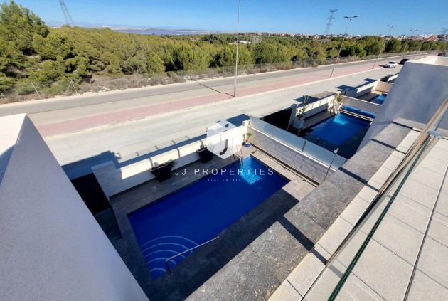 Aus zweiter Hand - Villa -
Orihuela Costa - PAU 26