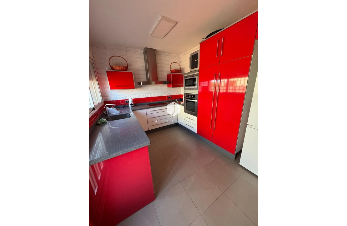 D'occasion - Villa -
Torrevieja - Los Balcones - Los Altos del Edén