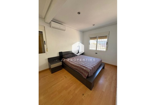 D'occasion - Villa -
Torrevieja - Los Balcones - Los Altos del Edén