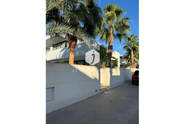 D'occasion - Villa -
Ciudad Quesada - Costa Blanca Sur