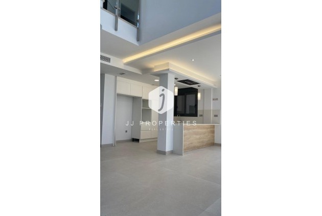 D'occasion - Villa -
Torrevieja - Los Balcones