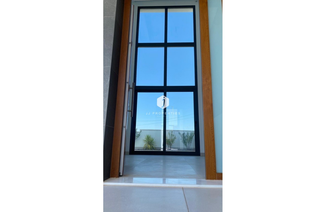 D'occasion - Villa -
Torrevieja - Los Balcones