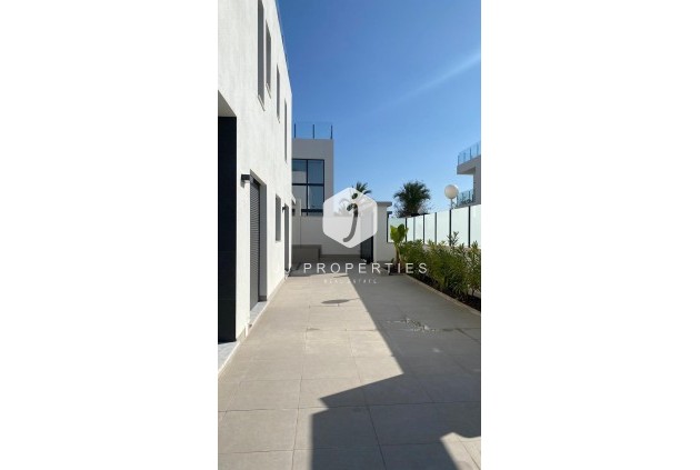 D'occasion - Villa -
Torrevieja - Los Balcones