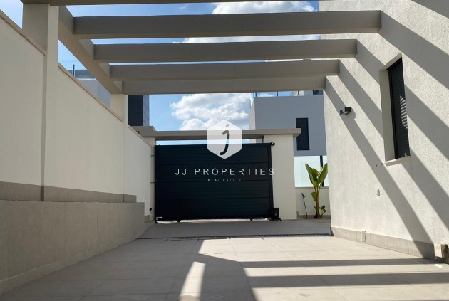 D'occasion - Villa -
Torrevieja - Los Balcones