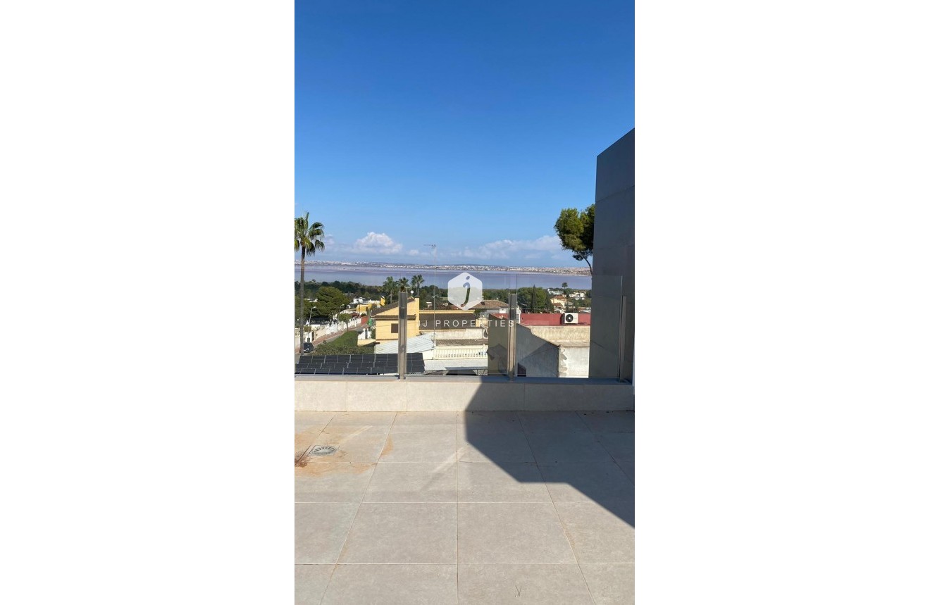 D'occasion - Villa -
Torrevieja - Los Balcones