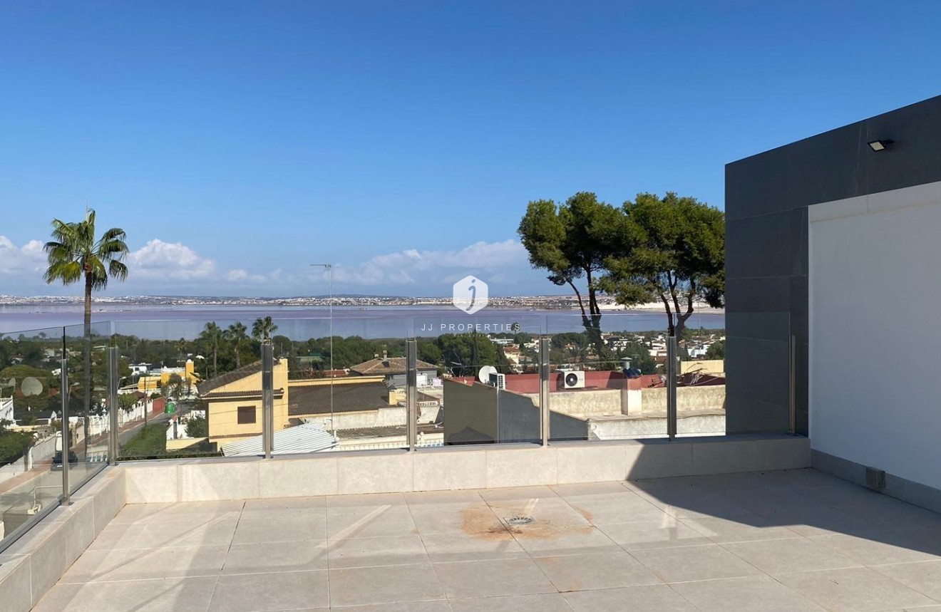 D'occasion - Villa -
Torrevieja - Los Balcones