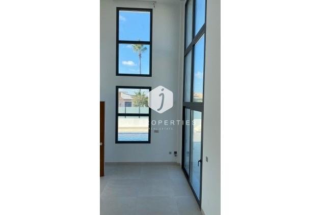 D'occasion - Villa -
Torrevieja - Los Balcones