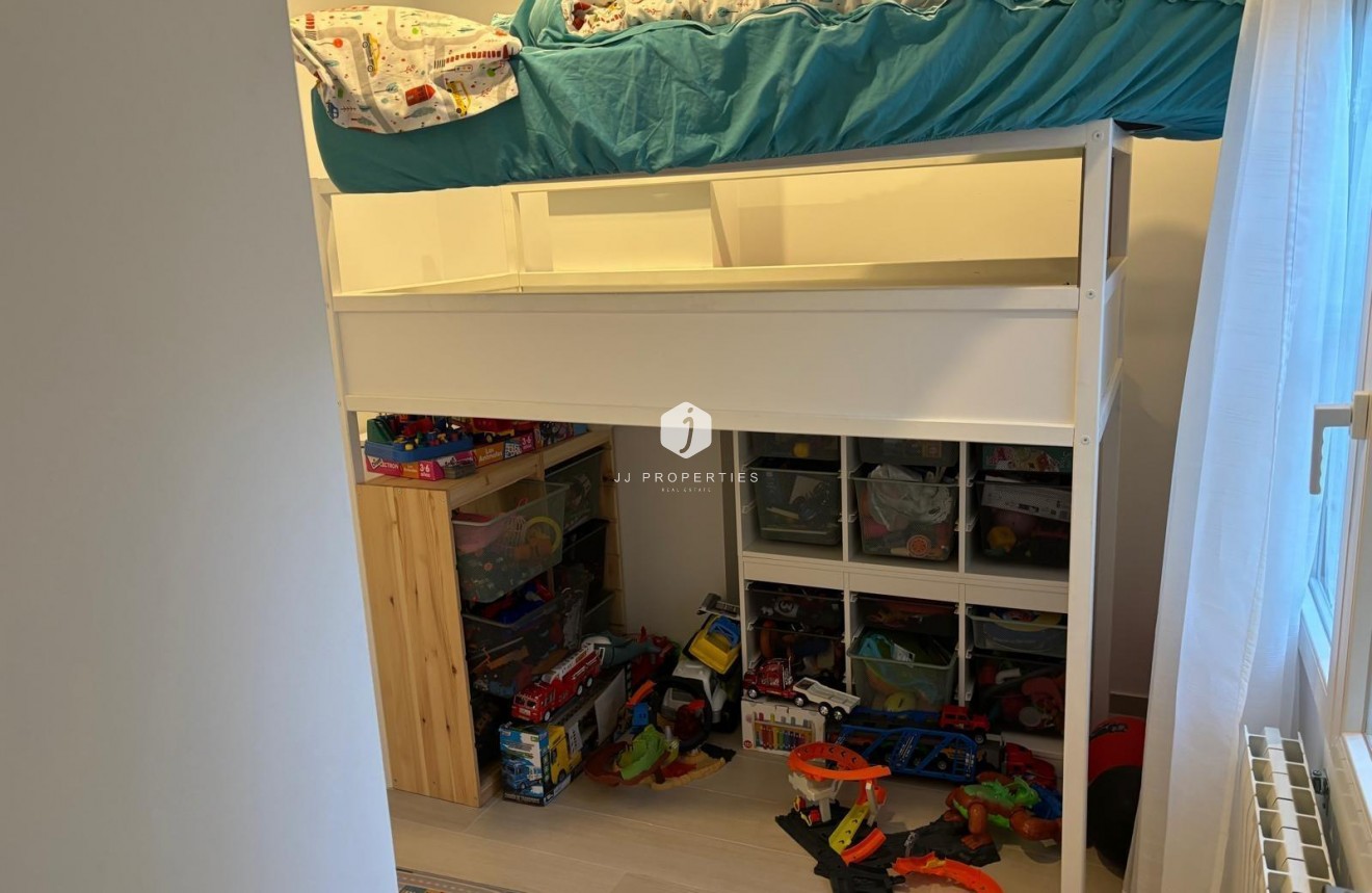 Segunda mano - Apartamento / piso -
Torrevieja - Centro