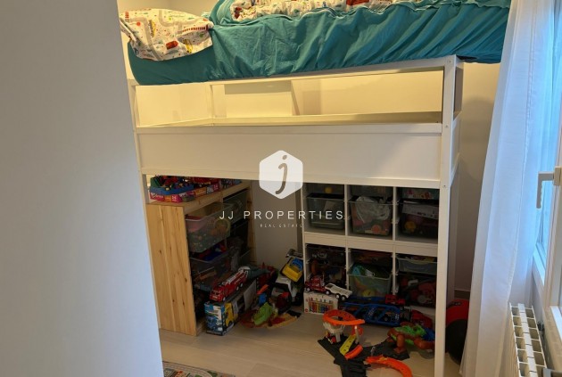 Segunda mano - Apartamento / piso -
Torrevieja - Centro