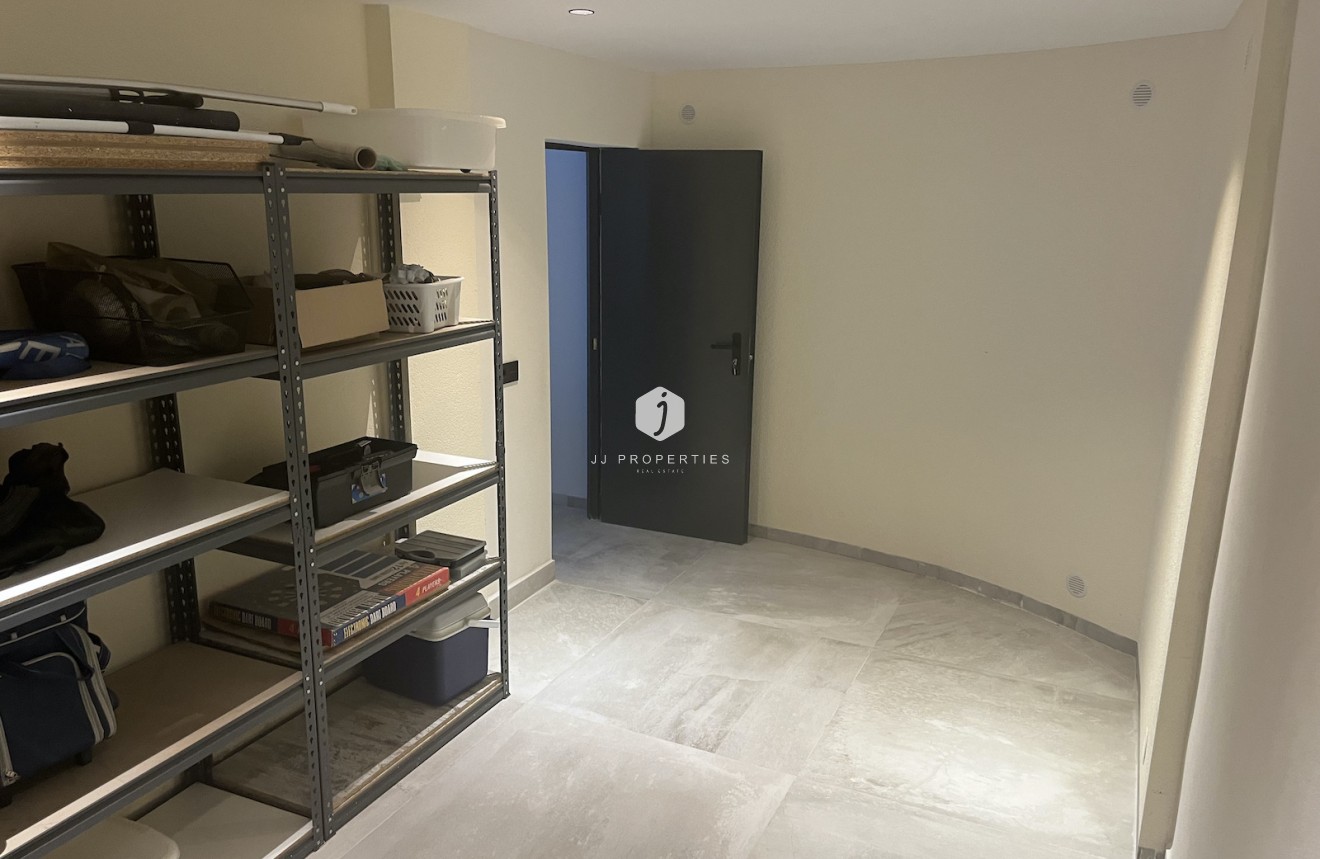 Segunda mano - Villa -
Rojales - Inland