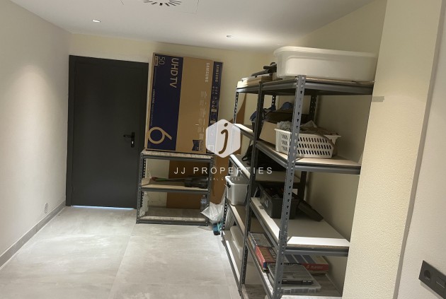 Segunda mano - Villa -
Rojales - Inland