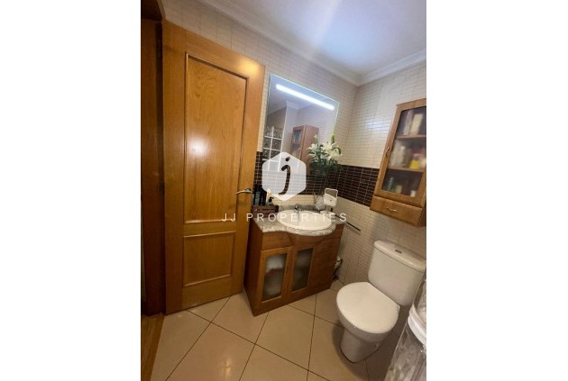 Segunda mano - Apartamento / piso -
Torrevieja - Centro