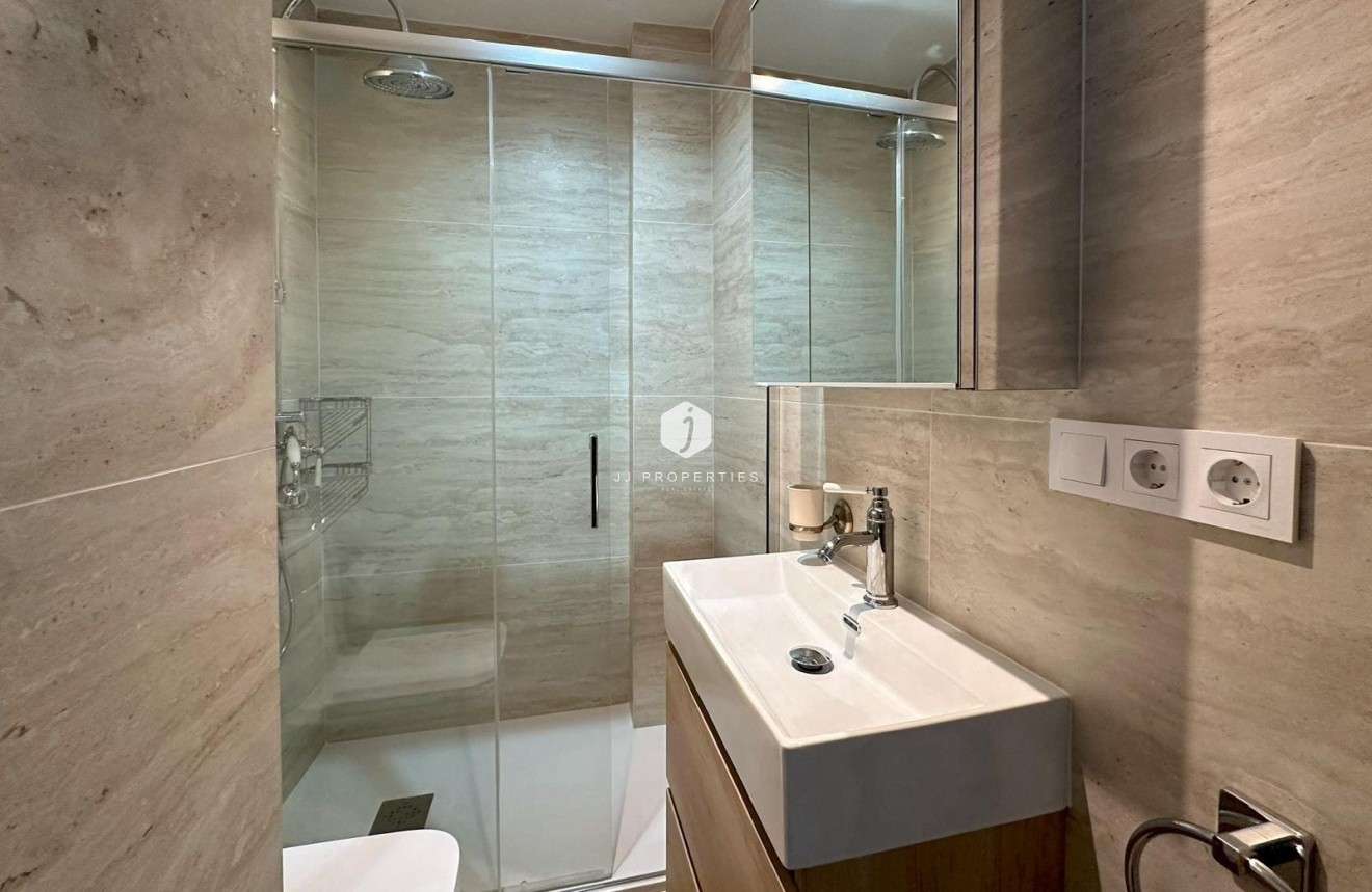 Segunda mano - Apartamento / piso -
Torrevieja - Playa del Cura