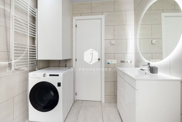 Segunda mano - Apartamento / piso -
Torrevieja - Playa del Cura