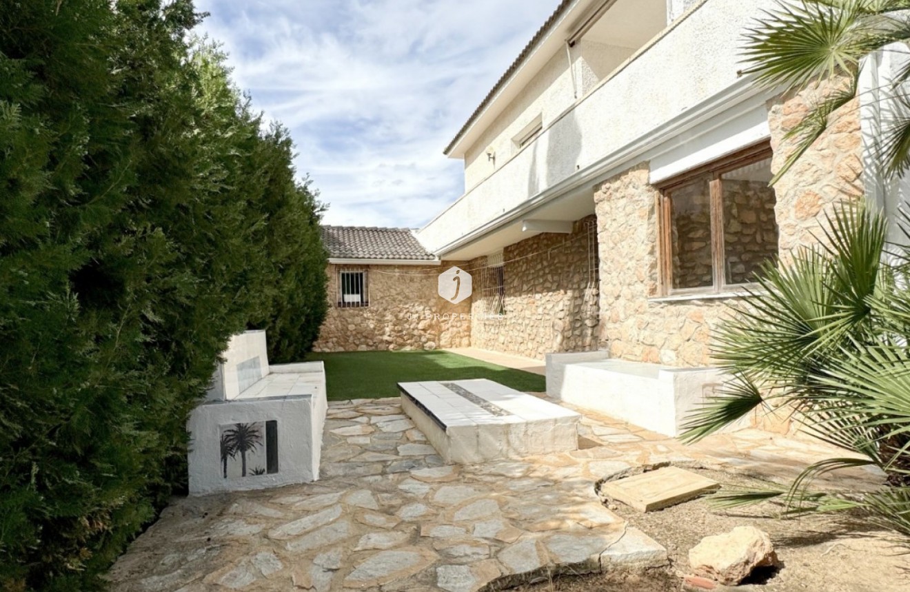 Segunda mano - Villa -
Orihuela Costa - Costa Blanca