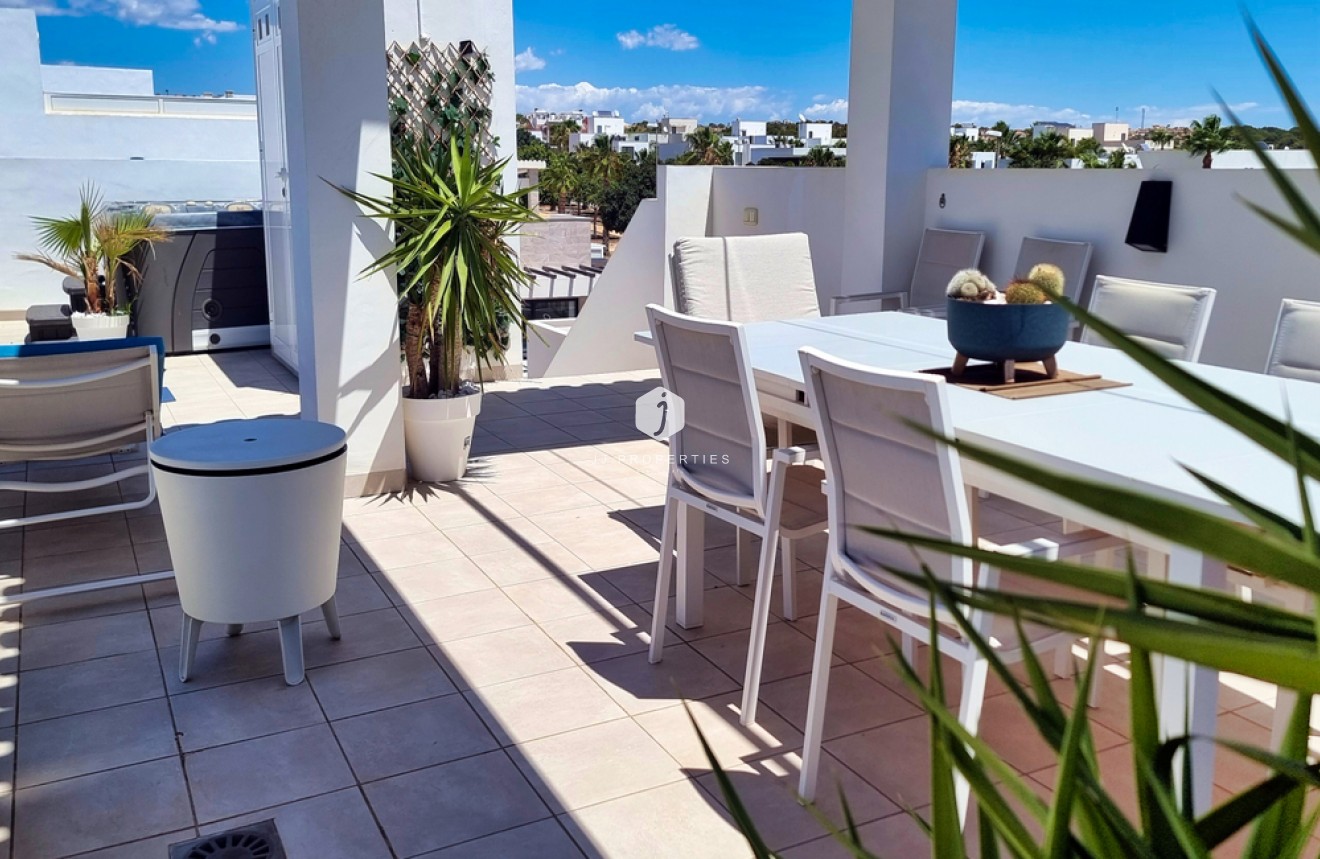 Segunda mano - Ático -
Ciudad Quesada - Dona Pepa