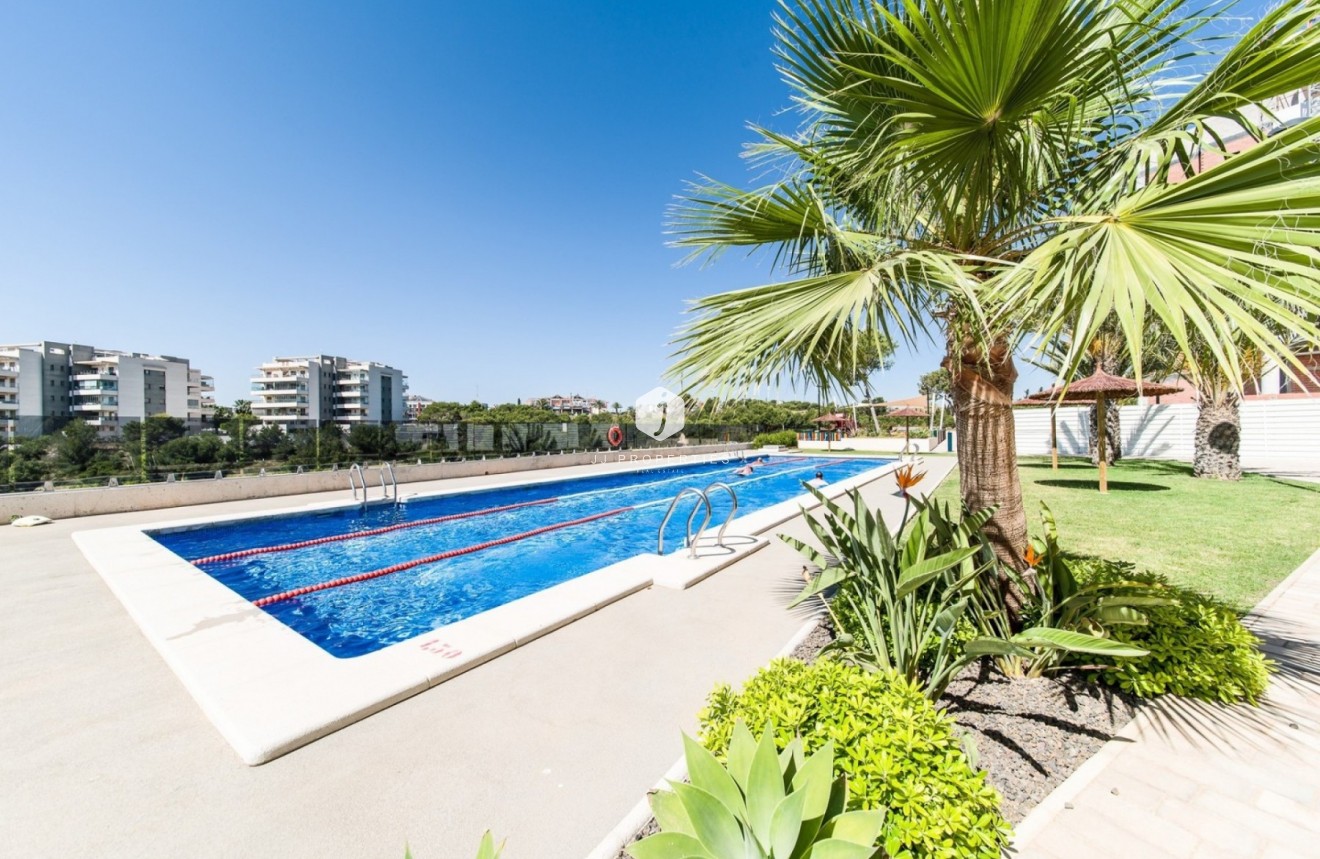 Aus zweiter Hand - Penthouse -
Orihuela Costa - Costa Blanca