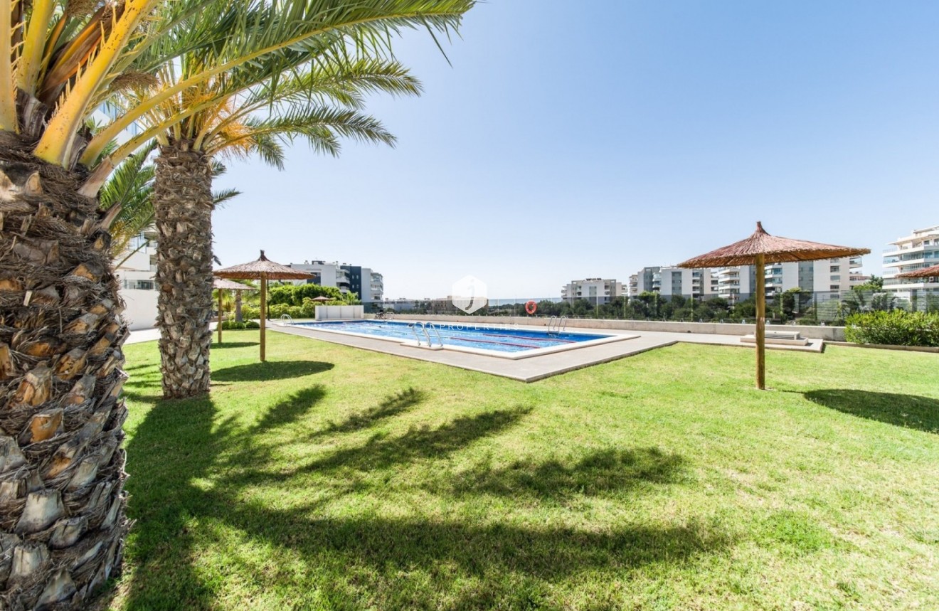 Aus zweiter Hand - Penthouse -
Orihuela Costa - Costa Blanca