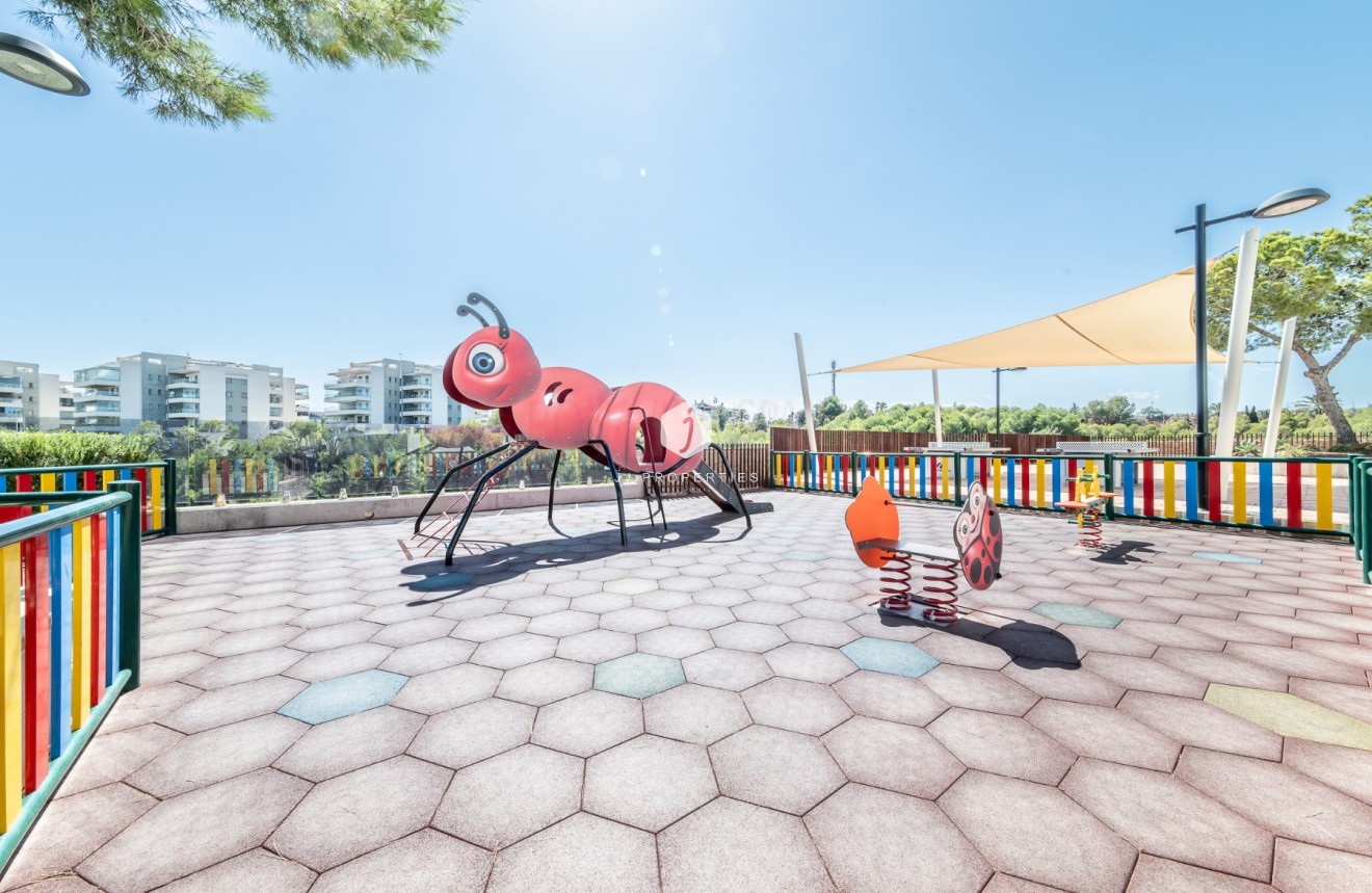 Aus zweiter Hand - Penthouse -
Orihuela Costa - Costa Blanca