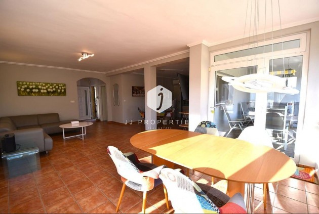 Segunda mano - Villa -
Orihuela Costa - La Zenia