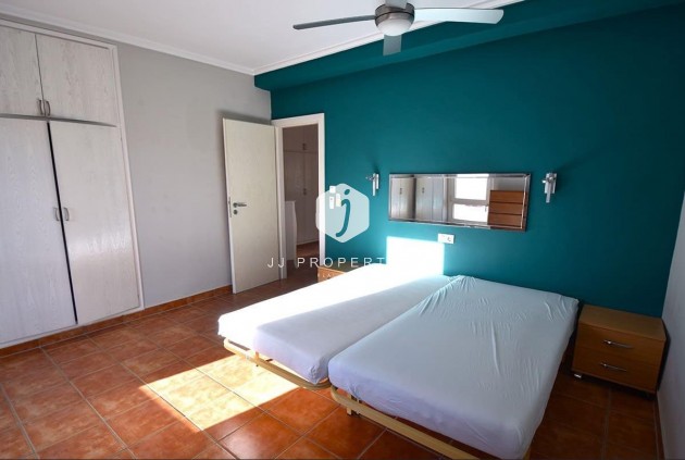 Segunda mano - Villa -
Orihuela Costa - La Zenia